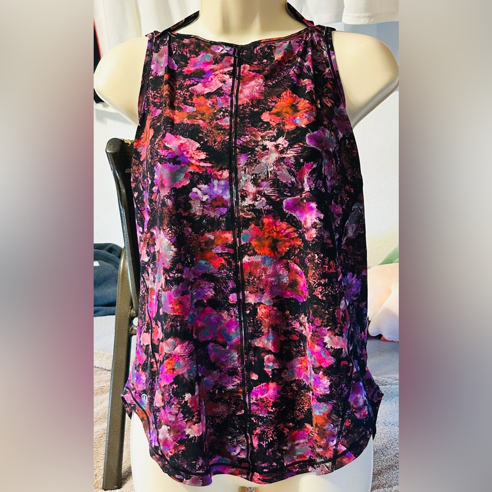 Like New-Lululemon Pink Fluoro Floral Multi Print Cutout Sculpt Tank-Size 6